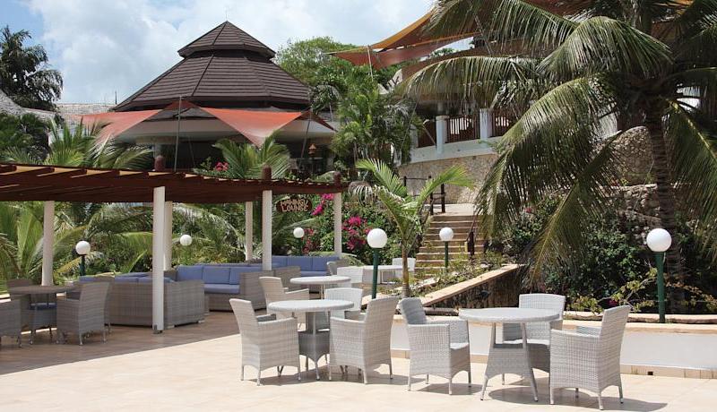 Leopard Beach Resort and Spa