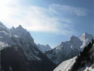 Les Arolles