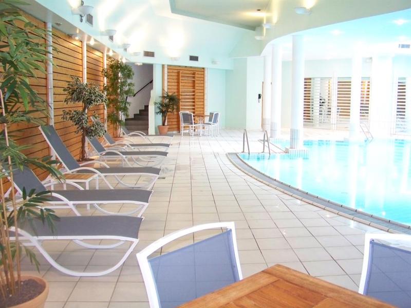 Les Balcons du Savoy