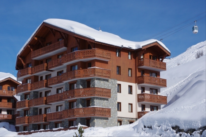 Les Chalets De L`Adonis