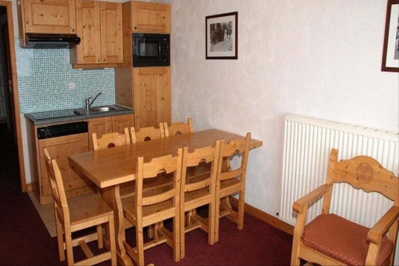 Les Chalets De L`Adonis