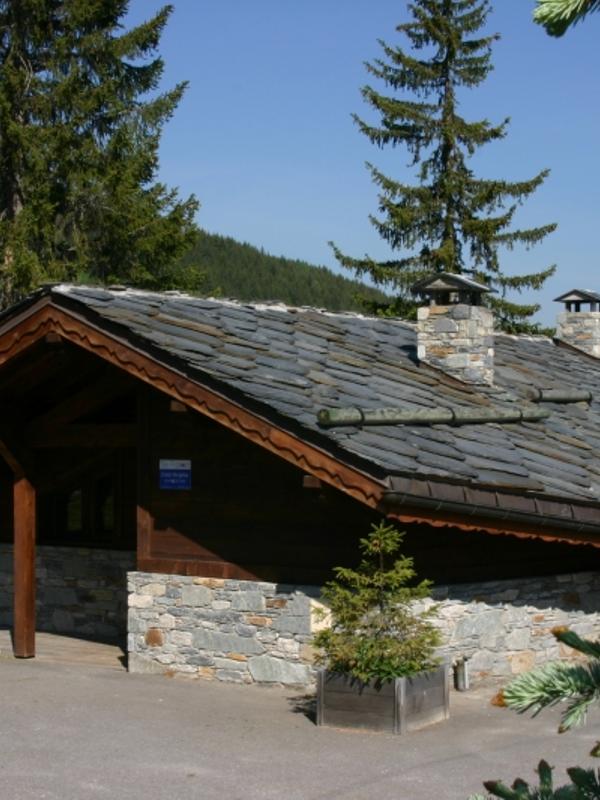 Les Chalets de La Tania Madame Vacances