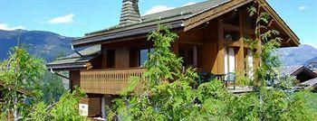 Les Chalets de La Tania Madame Vacances