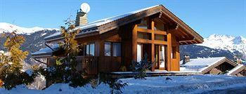 Les Chalets de La Tania Madame Vacances