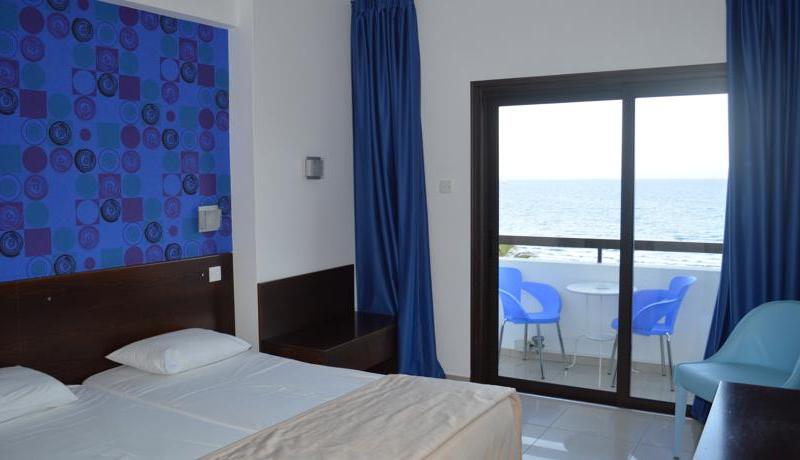 Les Palmiers Boutique Beach Hotel & Luxury Apartments