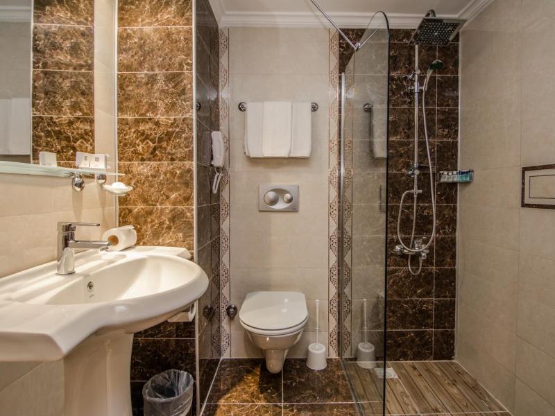 L’etoile Beach Hotel