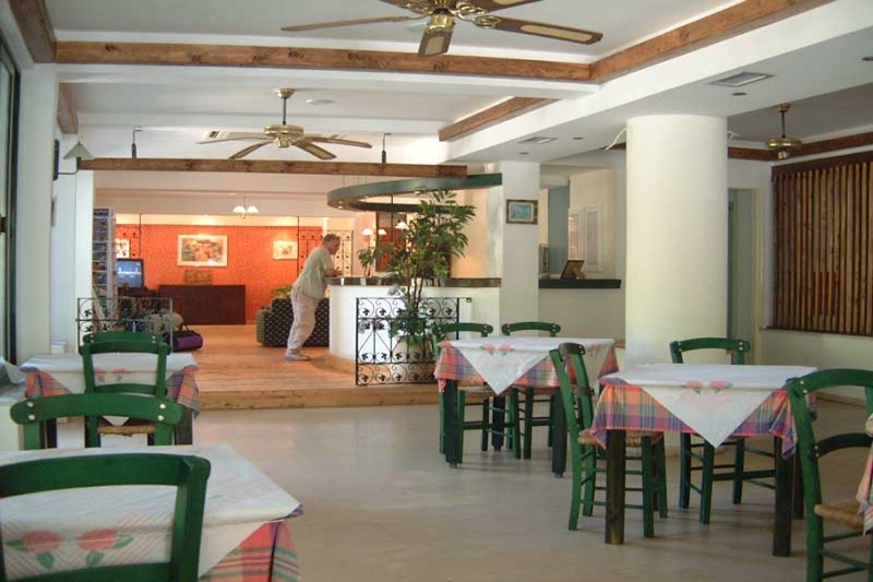 Liapades Beach Hotel