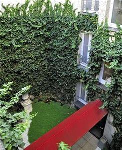 Libertel Canal Saint Martin