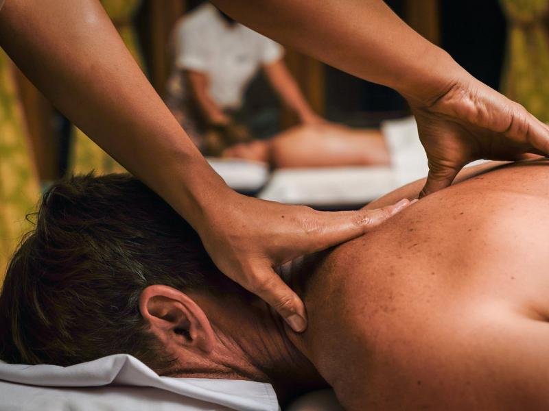 Lily Beach Resort & Spa at Huvahendhoo