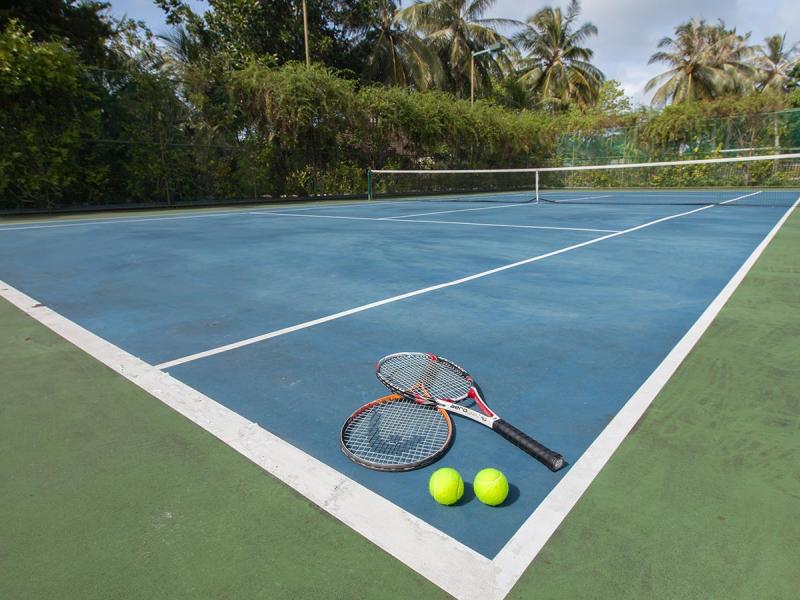 Lily Beach Resort & Spa at Huvahendhoo