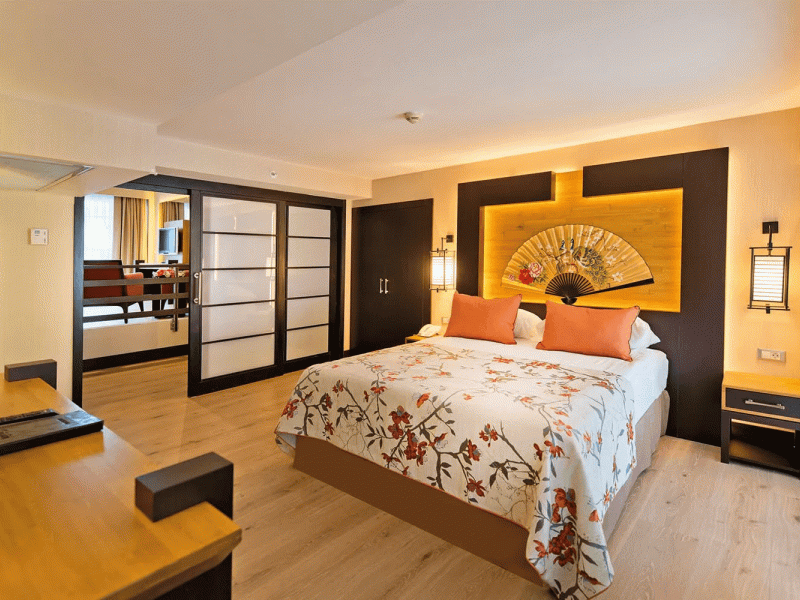 Limak Lara De Luxe Hotel & Resort