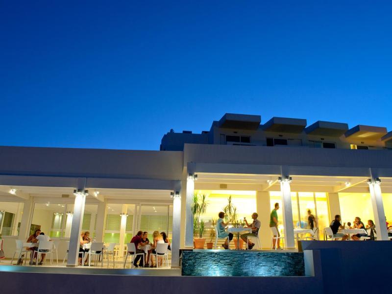 Lindos White Hotel & Suites