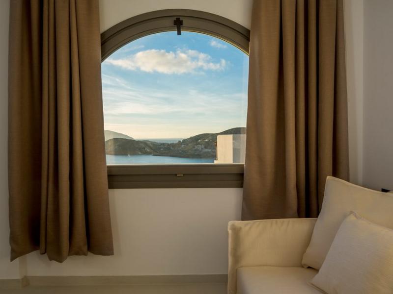 Liostasi Ios Hotel & Spa