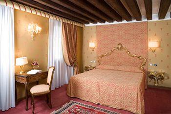 Отель Locanda Vivaldi Италия, Венеция, фото 26