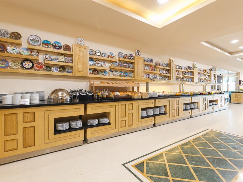 L'Oceanica Beach Resort Hotel