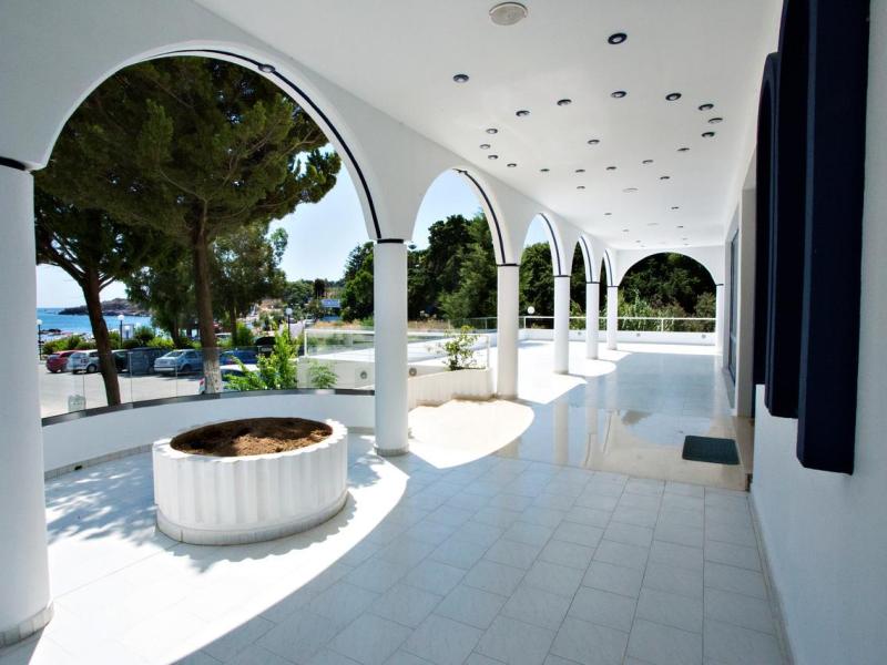 Larisa Boutique Hotel