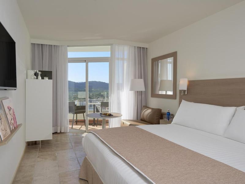 Melia Calvia Beach