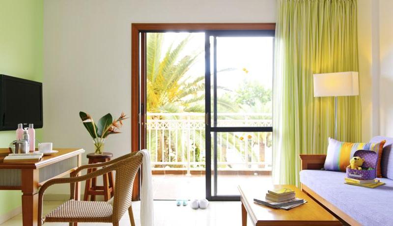 Coral Compostela Beach