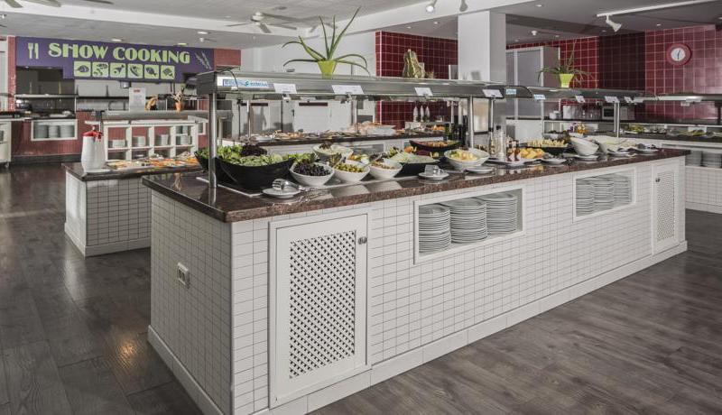 Coral Compostela Beach