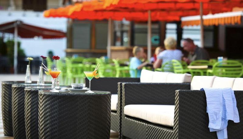 Coral Compostela Beach