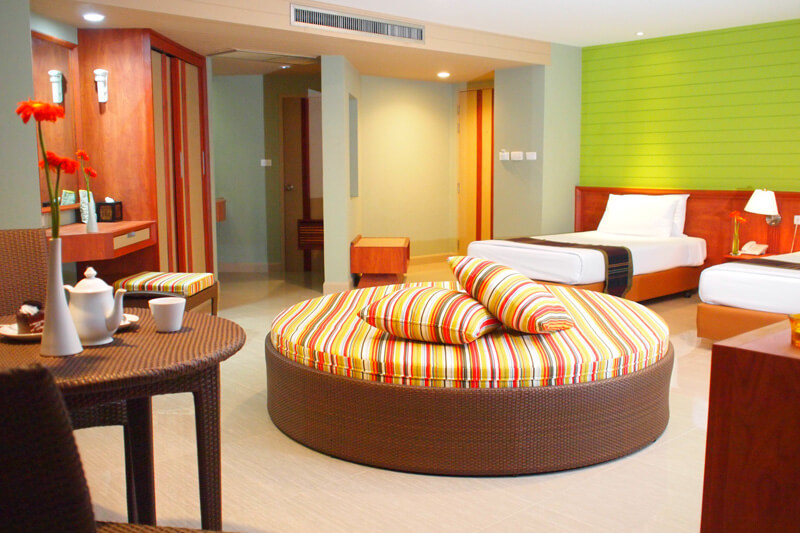 Long Beach Cha-am Hotel