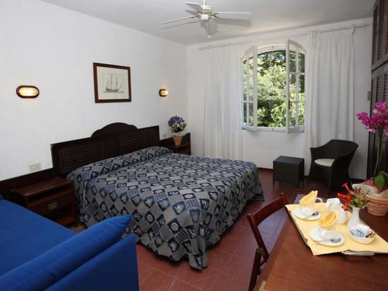Hotel Antares
