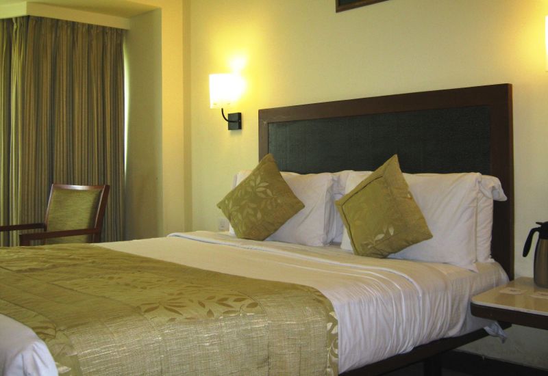 The Orchid Passaros Goa