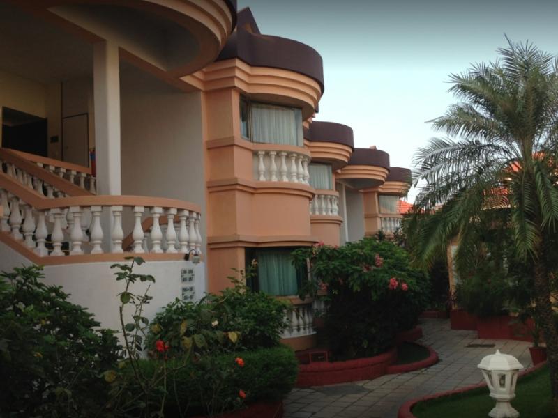 The Orchid Passaros Goa