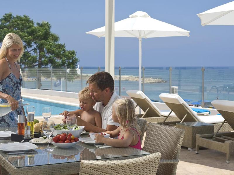 Louis Althea Kalamies Luxury Villas