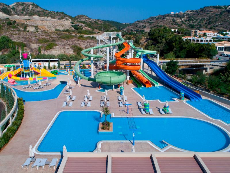 Amada Colossos Resort