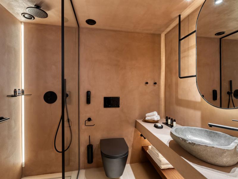 Domes of Corfu, Autograph Collection