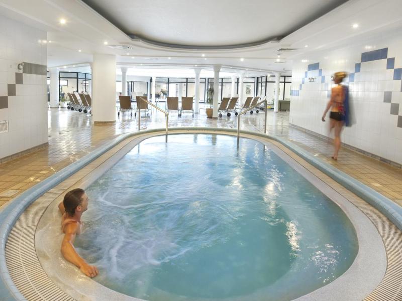 Louis Phaethon Beach