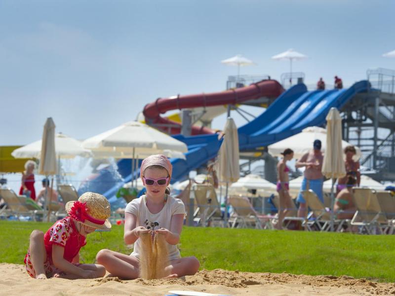 Louis Phaethon Beach