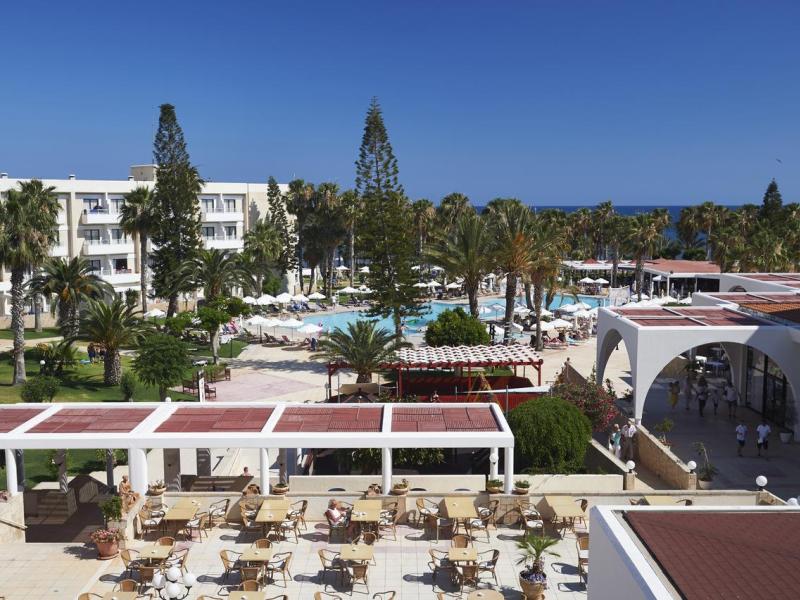 Louis Phaethon Beach