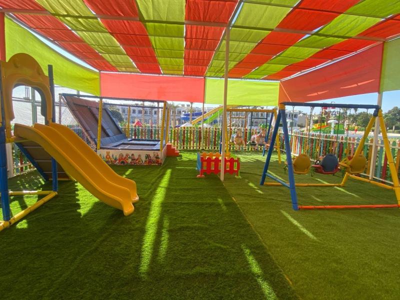 Invidia Coral Beach Tiran