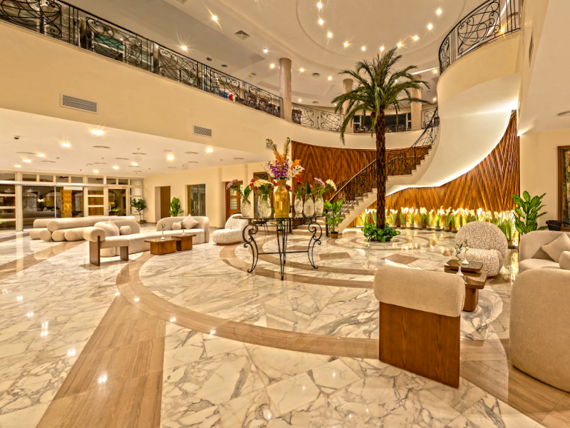 Invidia Coral Beach Tiran