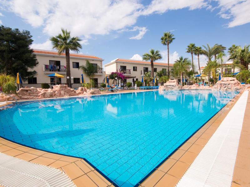 Loutsiana Hotel Apts