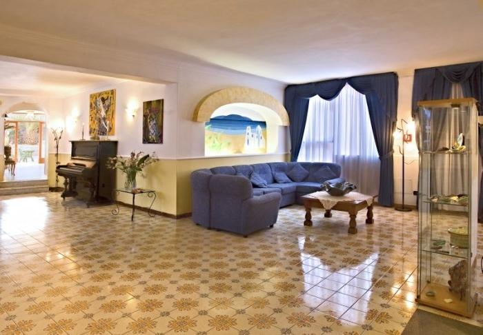 Hotel Antares
