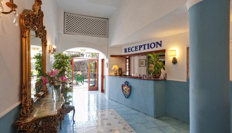 Hotel Antares