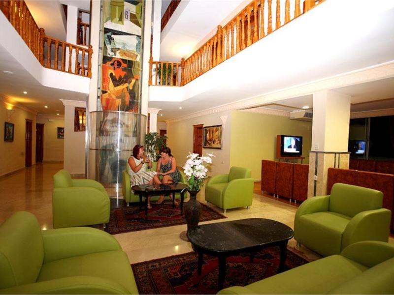 Elamir Grand Lukullus