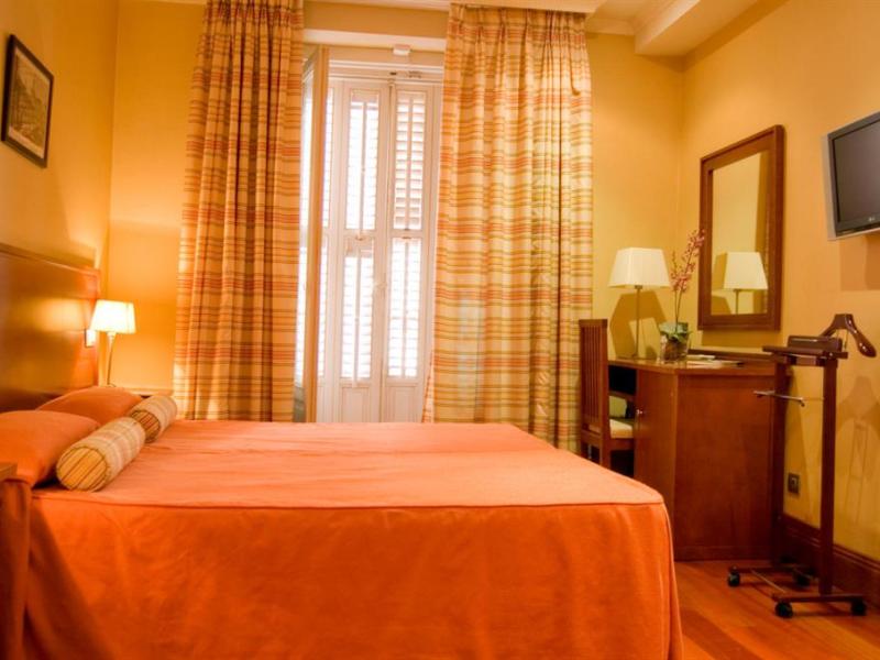 Hotel Infantas by Mij