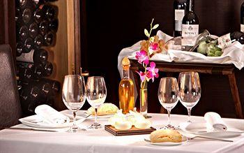 Hotel Infantas by Mij