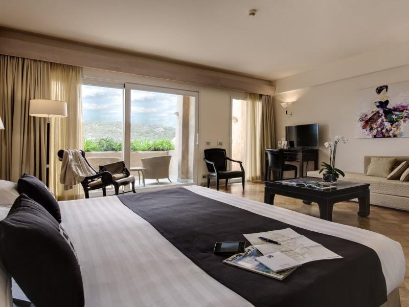 L'Ea Bianca Luxury Resort