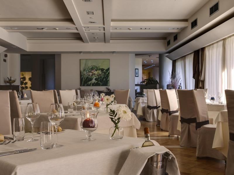 L'Ea Bianca Luxury Resort