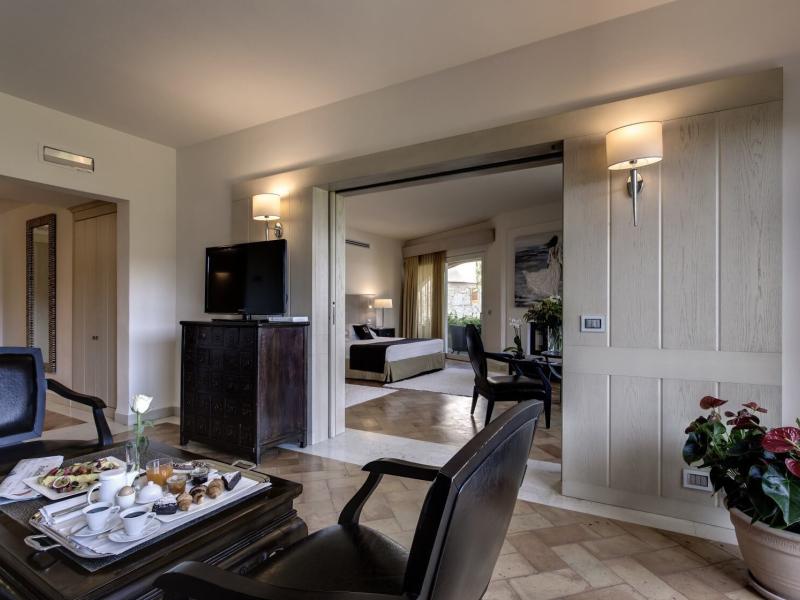 L'Ea Bianca Luxury Resort