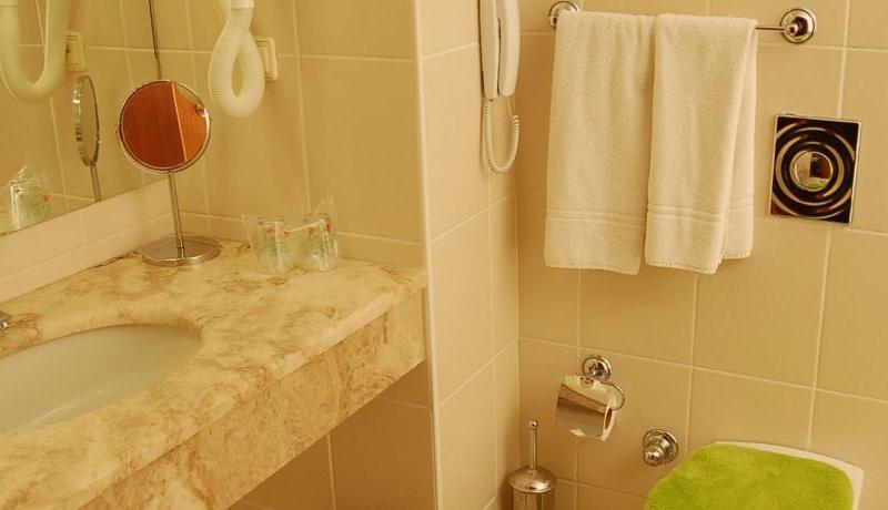 Lycus River Thermal Hotel