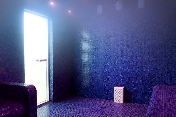 Macaris Suites & Spa