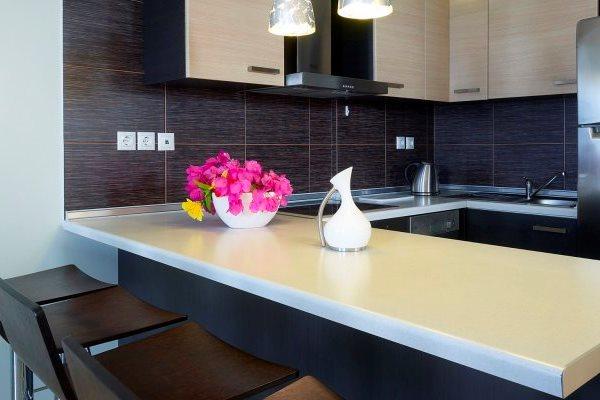 Macaris Suites & Spa