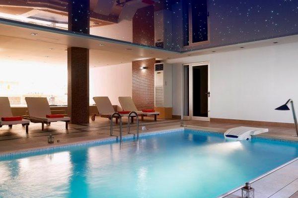 Macaris Suites & Spa
