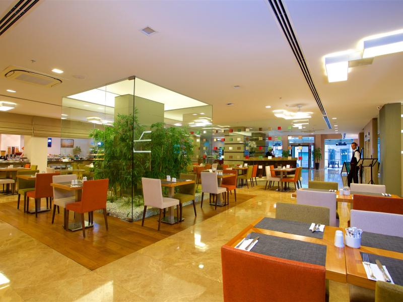 Ramada By Wyndham Istanbul Taksim